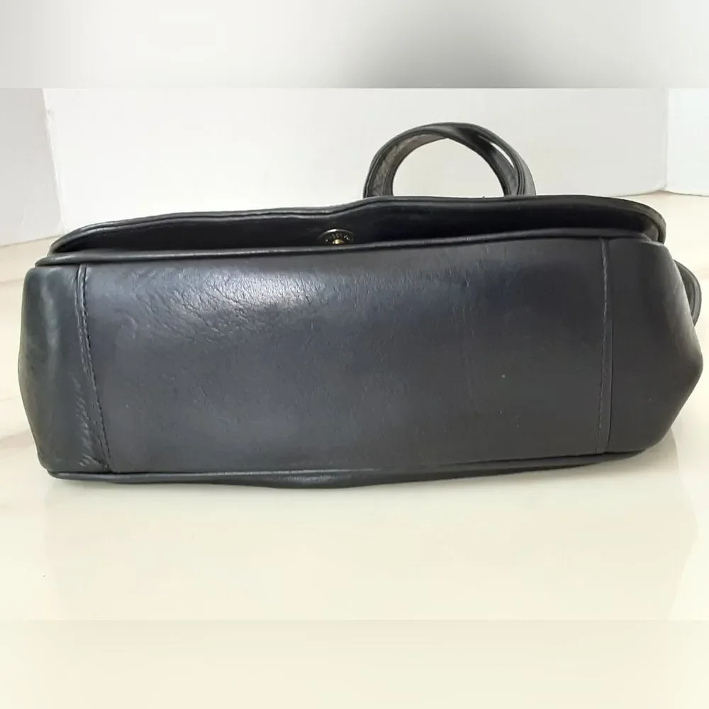 ANNE KLEIN II Logo Black Leather Fold-Over Flap Shoulder Crossbody Bag-Vtg 90's